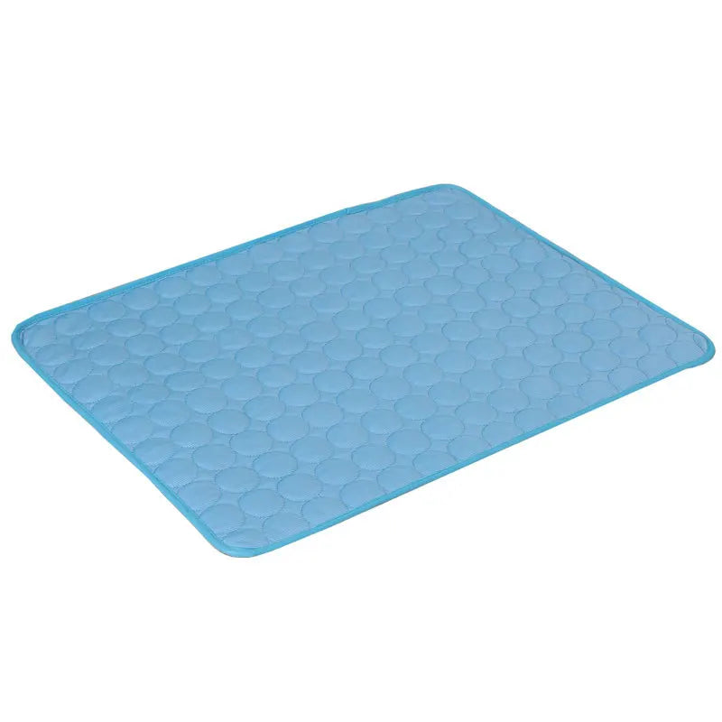 Dog Cooling Mat XL – Summer Self-Cooling Gel Pad for Dogs & Cats