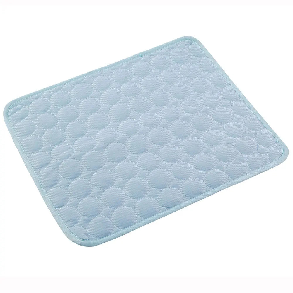 Dog Cooling Mat XL – Summer Self-Cooling Gel Pad for Dogs & Cats